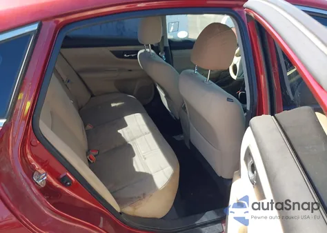 2015 Nissan Altima 2.5 Sv из США, поврежденный, VIN 1N4AL3AP3FC289378